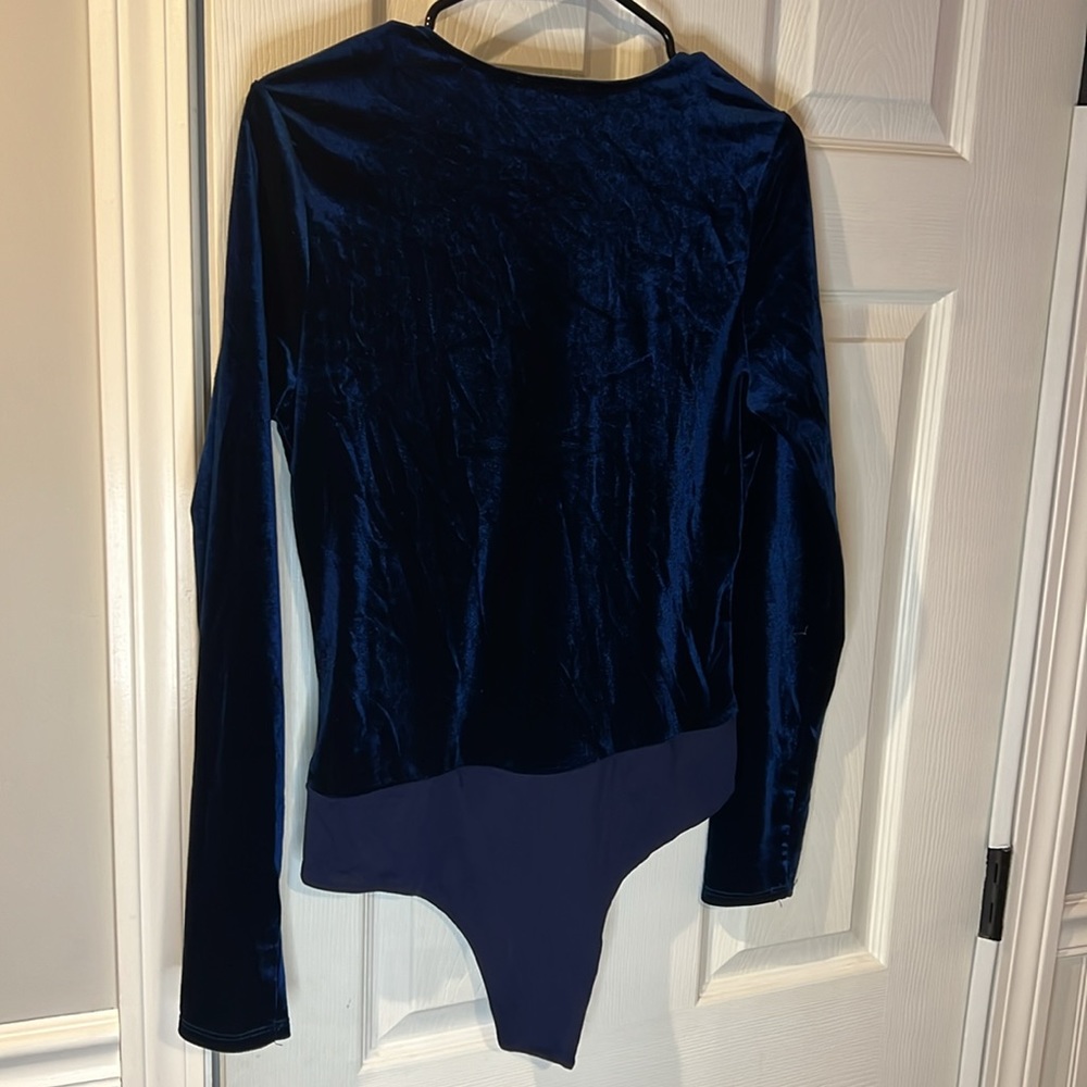 Body suit - Picture 3 of 3